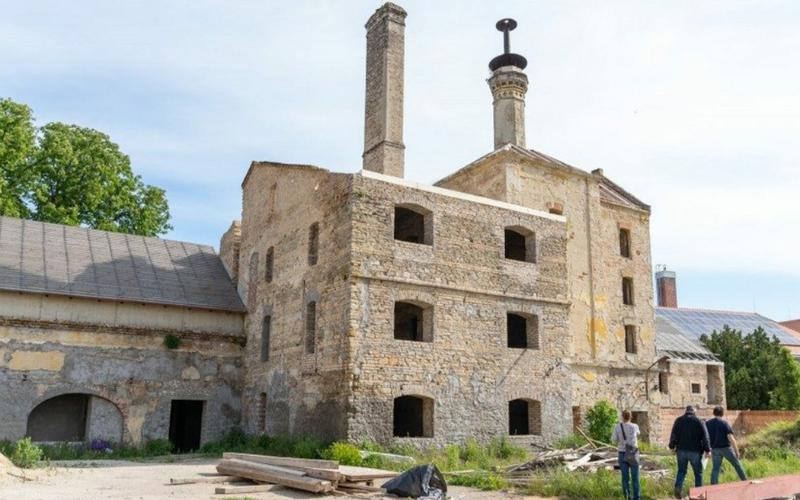 KĂ©p: A keszthelyi Reischl-féle Sörház megmentéséért harcolnak